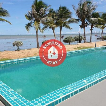 Capital O 1088 Golden Dragon Beach Resort Bang Lamung Exteriör bild
